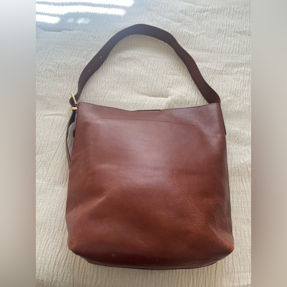 Madewell Bucket Tote - Picture 5 of 10